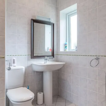 Country Setting In The Middle Of Town.