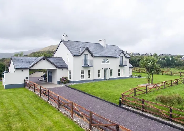 Tatil Evi Country Setting In The Middle Of Town.